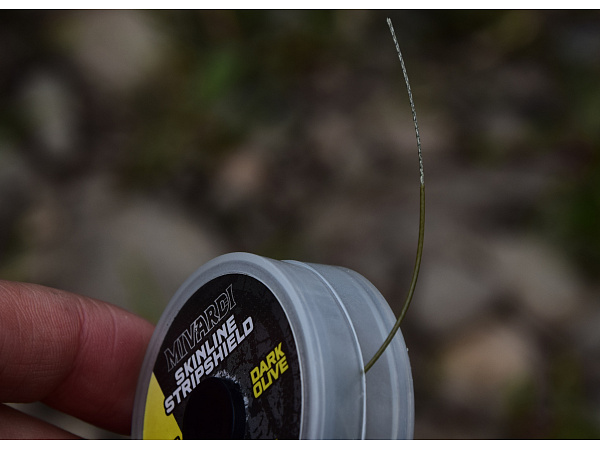 Mivardi Šňůrka Skinline StripShield 15m/15lb