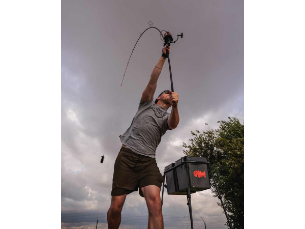 SPOMB - Ujímaný Šokový Vlasec Tapered Braided Leaders