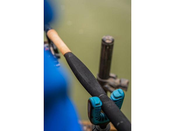 PRESTON INNOVATIONS - Prut Inspire Feeder 4m, 120g, 3D