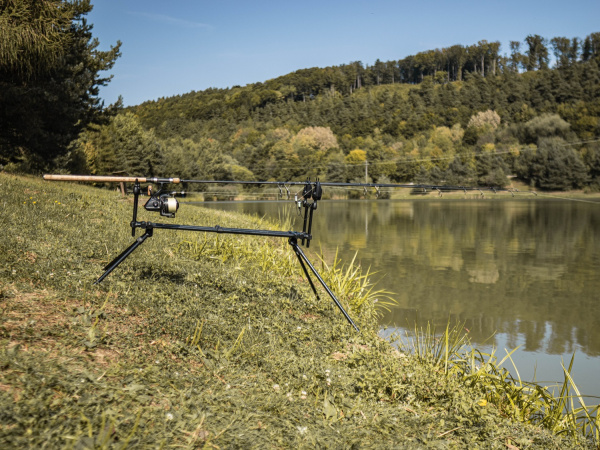 Giants fishing - Stojan Luxury Rod Pod 3 Rods