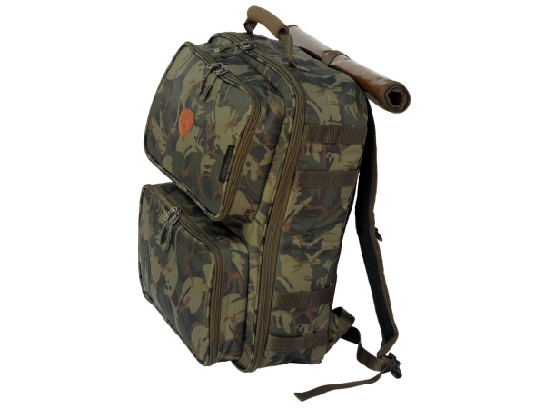 Giants fishing Batoh Compact Rucksack