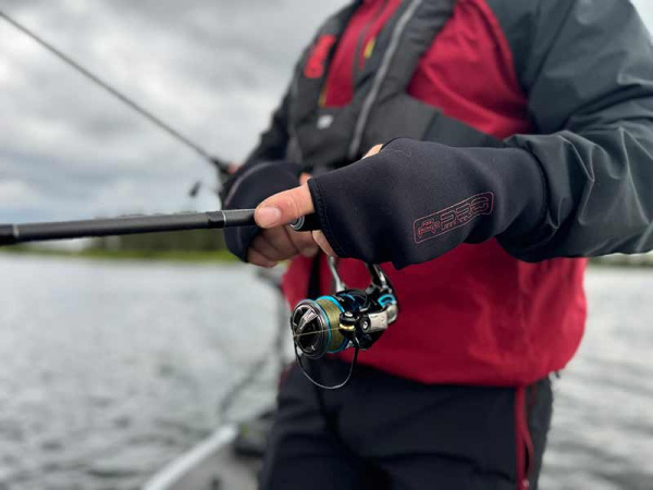 Fox Rage Pro-Series Neoprene Mitts