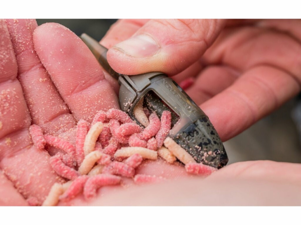 PRESTON INNOVATIONS - Krmítko ICS IN-LINE Maggot Feeders Large