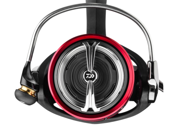 DAIWA - Naviják Ballistic LT 2500 - VÝPRODEJ