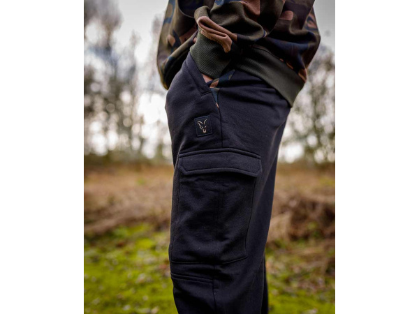 Fox tepláky LW Black/Camo Combat Joggers