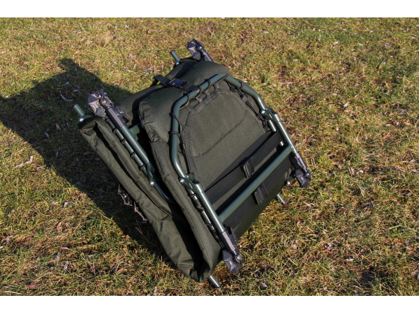Mivardi Lehátko CamoCODE Flat6