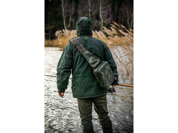 Giants fishing Vláčecí taška Spinning Bag Luxury 