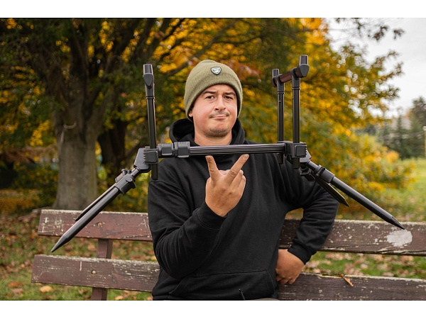 Giants fishing Stojan Tripper Rod Pod 2 Rods