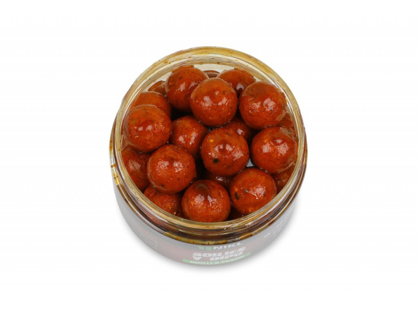 Karel Nikl - Boilies v dipu Chilli & Peach 250g