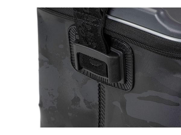 Fox Rage Voyager Camo Welded Bags