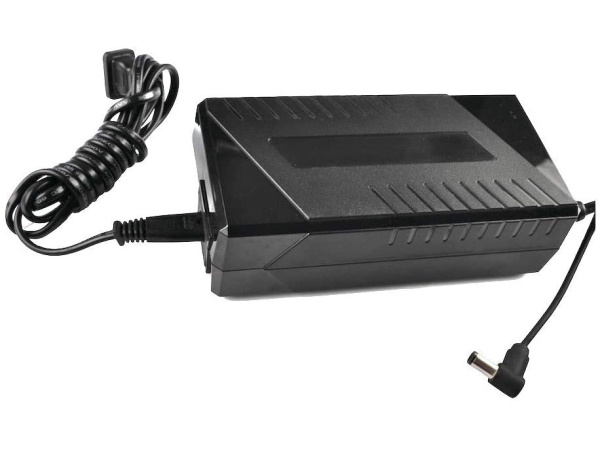 Haswing - Elektromotor Ultima 3HP s integrovanou lithiovou baterií 29,6 V