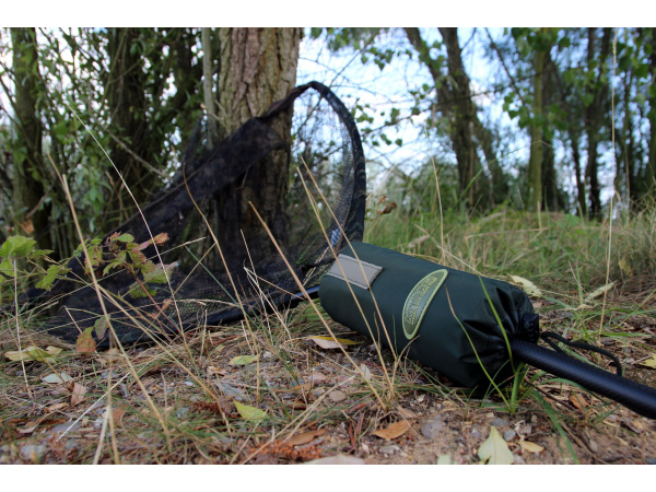 Podběrák CamoCODE 100 x 100 cm + tyč