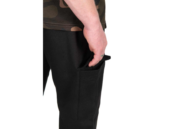 Fox tepláky LW Black/Camo Combat Joggers