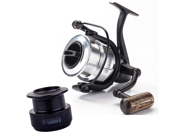 Wychwood Naviják Extricator 5000FD + náhradní černá cívka ZDARMA!