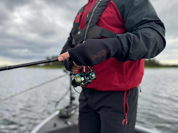 Fox Rage Pro-Series Neoprene Mitts