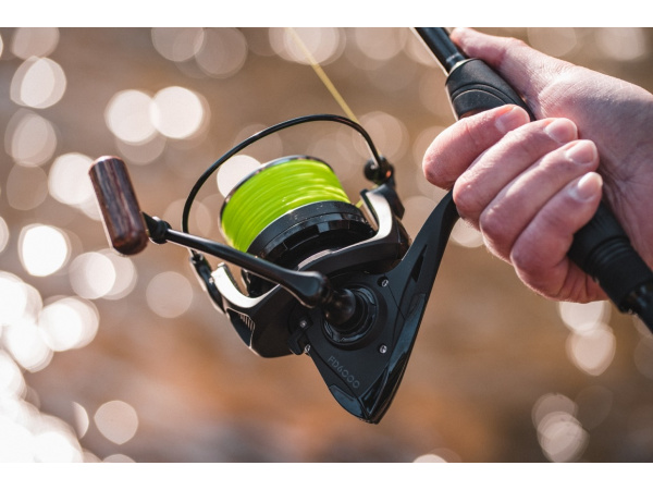 Giants fishing Naviják Deluxe Reel FD 6000 + cívka 6000 ZDARMA!