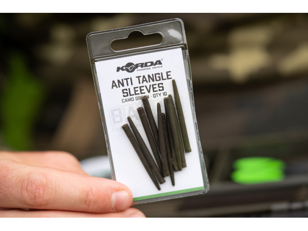 KORDA Převleky Basix Anti Tangle Sleeves Camo Green 10ks