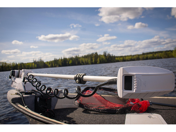 Rhino příďový elektromotor BMR GPS NxT 65 Longshaft 12V electric outboard motor white