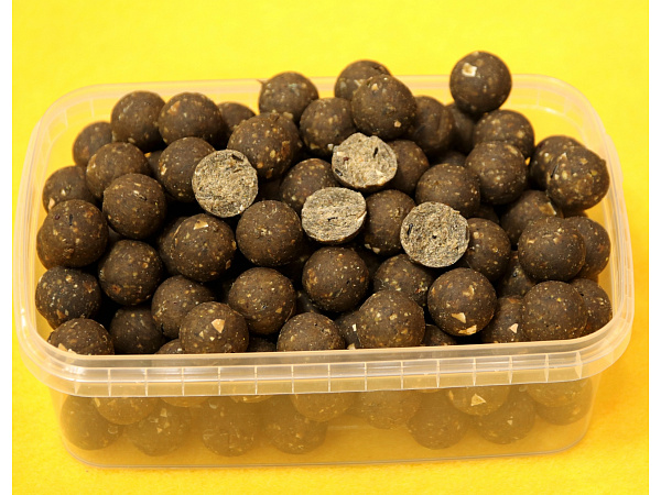 Mivardi Rapid Boilies Excellent - Monster Crab (3300g | 16mm) Výprodej 