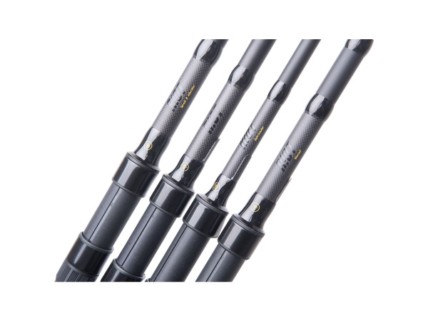 Wychwood - kaprový prut Riot 9ft 2.7m, 2.75lb, 2D