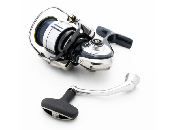 DAIWA - Naviják Certate LT 3000D