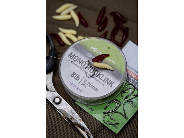 Korum Umělý Červ Floating Grubs Imitation Maggots 40 ks Red