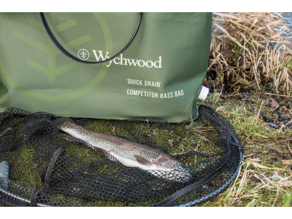 Wychwood Taška na ryby Quick Drain Bass Bag