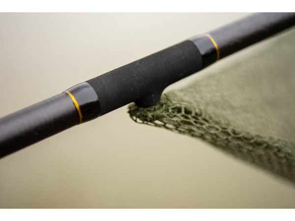 Wychwood kaprový podběrák Extremis 42inch Landing Net and 2 Piece Handle