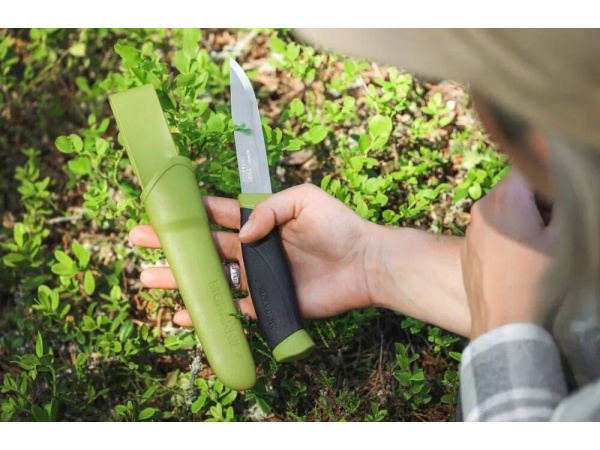 MORAKNIV - Nůž Companion Olive Green