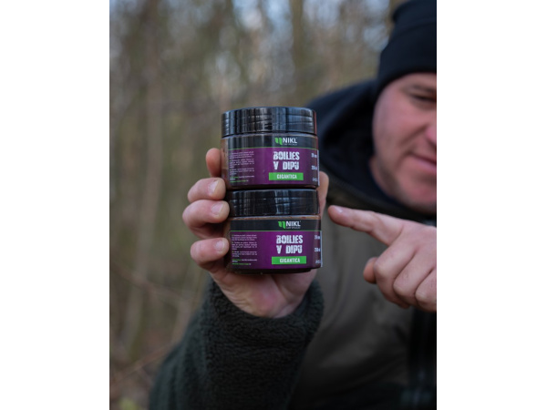 Karel Nikl - Boilies v dipu Gigantica 250g