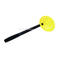 JAXON - Naběračka na dírky žlutá průměr 105 mm