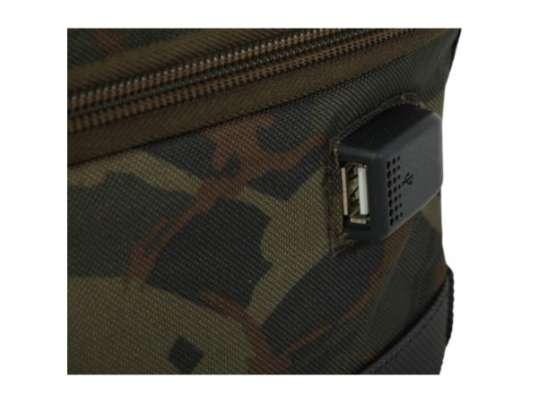 Giants fishing Akční set - Pouzdro na elektroniku Medium + Světlo Camping Lamp LED Deluxe