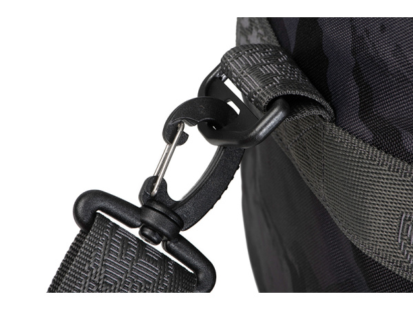 Fox Rage Voyager Camo Medium Holdall