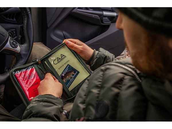 FOX - Pouzdro CAMOLITE na doklady License wallet