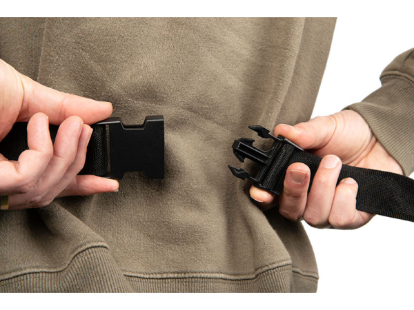Aquos Camolite bait belt large 8L