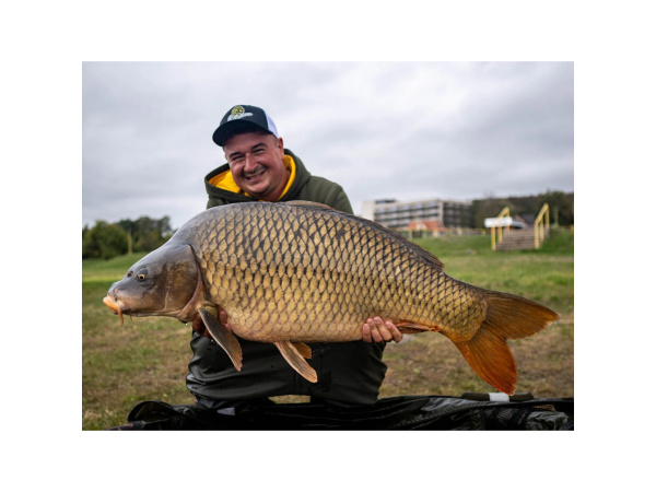 ElFabiano kšiltovka Trucker Cap BLACK