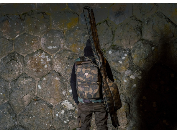 Giants fishing Batoh Compact Rucksack