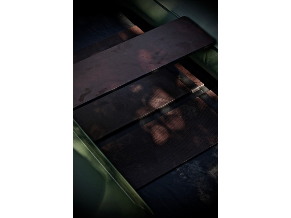 LK Baits člun Top Khaki Sonar 220 - lamelová podlaha