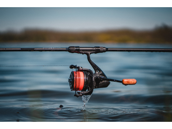 Giants fishing Naviják Deluxe Reel FD 9000 + cívka 9000 ZDARMA!