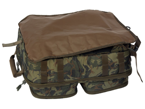 Giants fishing Batoh Compact Rucksack