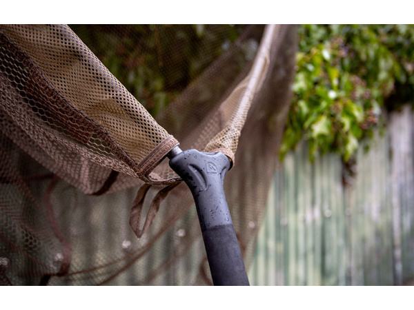 Trakker Products Trakker Podběrák Sanctuary T8 Landing Net