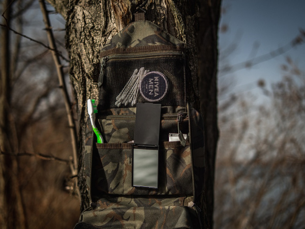 Giants Fishing - Hygienické pouzdro Wash Bag