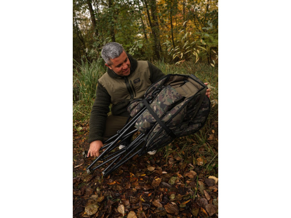 Trakker Products - Křeslo Levelite Camo Luna Chair