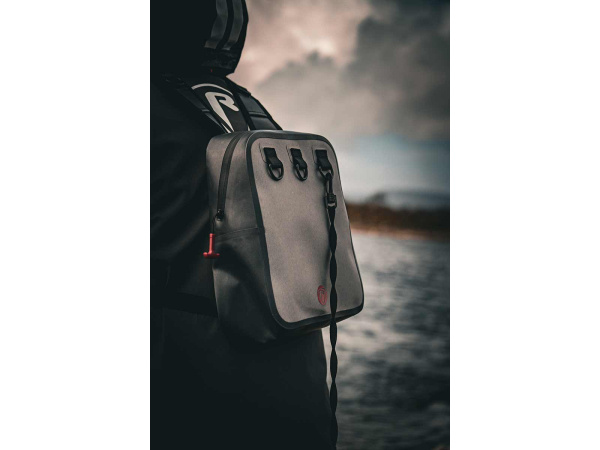 Fox Rage - Batoh Náprsní Pro Series Waterproof Chest Pack