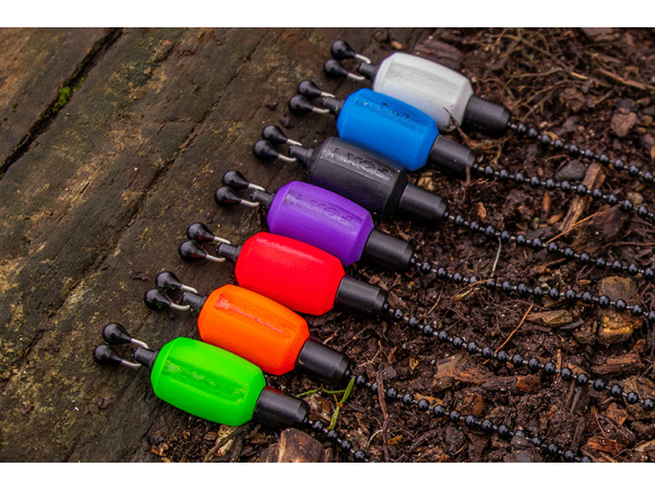 FOX - Swinger řetízkový Black label dinky bobbin 