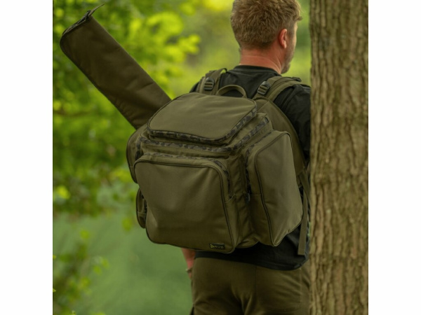 AVID CARP - Batoh RVS Compact 35L