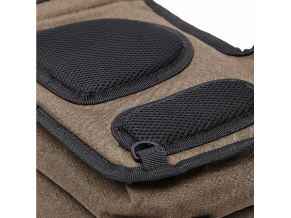 SAVAGE GEAR - Specialist Sling Bag + plast. box a 10 sáčků