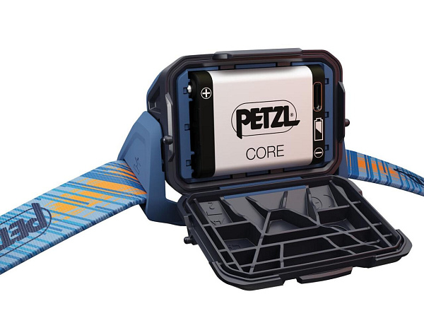 PETZL - Čelovka ARIA 1R RGB BLUE 2026 modrá
