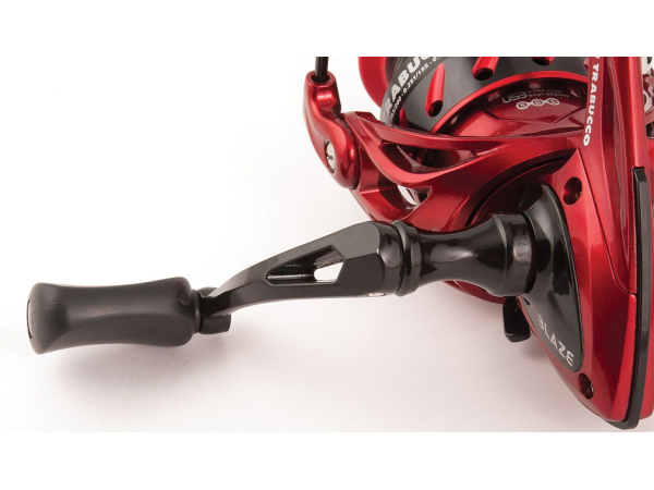 Naviják Trabucco Blaze XT 4000