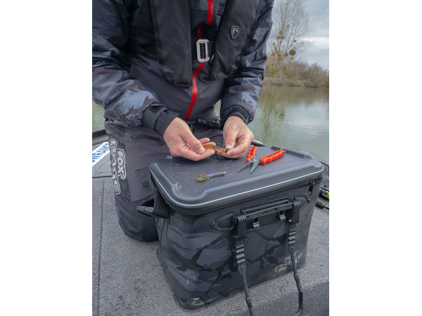 Fox Rage Voyager Camo Welded Bags